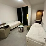 Easyliving Apartahotel *