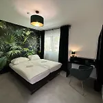 Easyliving Apartahotel