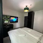 アパートホテル Easyliving