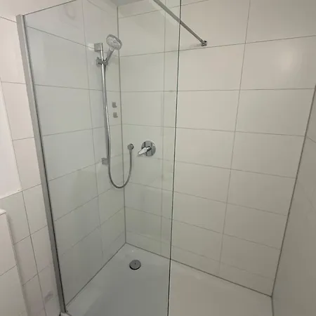 Easyliving دارمشتاد